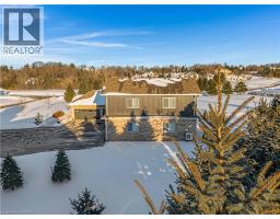 2 CLOVERLEA Crescent - 47