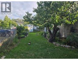 13 TALBOT Street E - 5