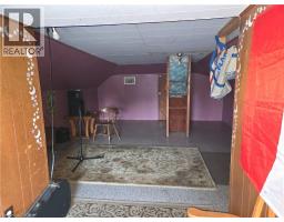 13 TALBOT Street E - 9