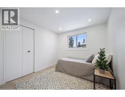 21 FOREST GLEN Court - 20