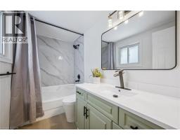 21 FOREST GLEN Court - 24