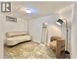 21 FOREST GLEN Court - 30