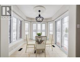 38 DEER RIDGE Crescent - 11