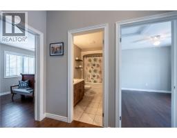 23 TRINITY Lane - 11