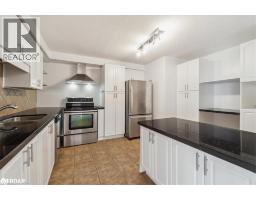 55 GREEN VALLEY Drive UnitNo. 801 - 11