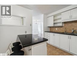 55 GREEN VALLEY Drive UnitNo. 801 - 12