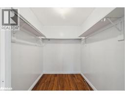 55 GREEN VALLEY Drive UnitNo. 801 - 17