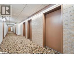 55 GREEN VALLEY Drive UnitNo. 801 - 4