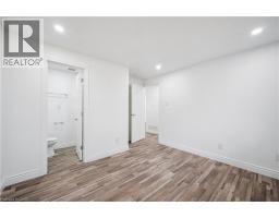 118 SELKIRK Drive - 16