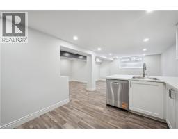 118 SELKIRK Drive - 27