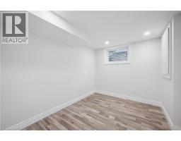 118 SELKIRK Drive - 32