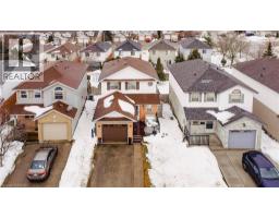 75 DAWN RIDGE Drive - 2