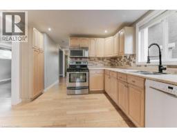 26 ST. LEGER Street - 11