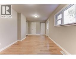 26 ST. LEGER Street - 13