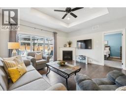 28 BUR OAK Drive - 12