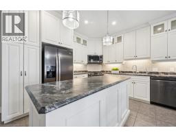 28 BUR OAK Drive - 6