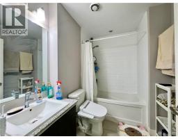 1 VICTORIA Street S UnitNo. 1007 - 11