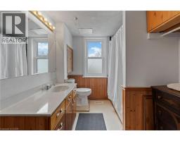 2 MILL Street E - 16