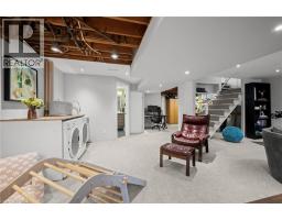 60 KENWOOD Drive - 27