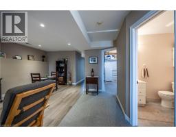 4 GLENGARY Crescent - 17