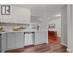 205 HIGHLAND Crescent UnitNo. 16 - 6