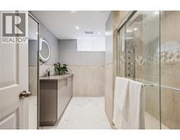 23 WHITTAKER Crescent - 27