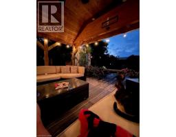 196 WEDGEWOOD Drive - 41