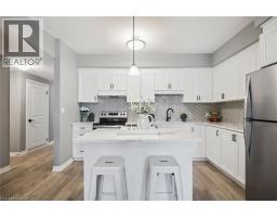 261 WOODBINE Avenue UnitNo. 35 - 15