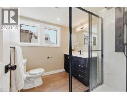 999 VINE Street - 25