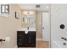 999 VINE Street - 31