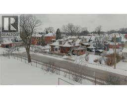 999 VINE Street - 38