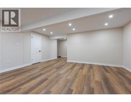 332 DUNCOMBE Road - 20