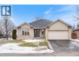 332 DUNCOMBE Road - 3