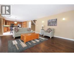 78 LANTERN Street - 32