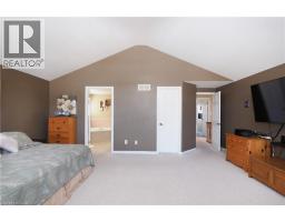 78 LANTERN Street - 40