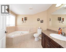 78 LANTERN Street - 41