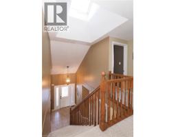 78 LANTERN Street - 9