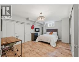 21 GRANBRIDGE Drive - 32