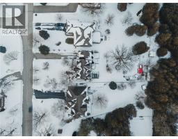 21 GRANBRIDGE Drive - 37