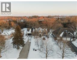 21 GRANBRIDGE Drive - 38