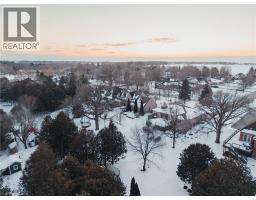 21 GRANBRIDGE Drive - 46