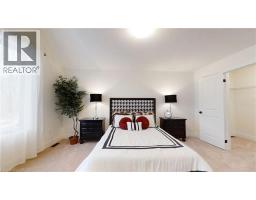 941 DEVERON Crescent - 14