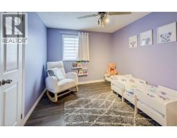 35 GLENDAN Court - 32