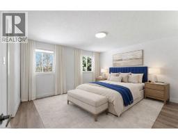 16 THORNBUSH Crescent - 15