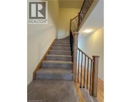 63 MANUEL Street - 8