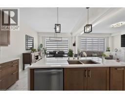 12 RAINBOW Drive - 22