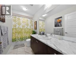 12 RAINBOW Drive - 34