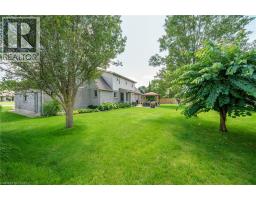 17 ANGLE Street - 44