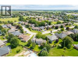 17 ANGLE Street - 49