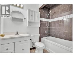 119 CEDAR Street S UnitNo. 7 - 18